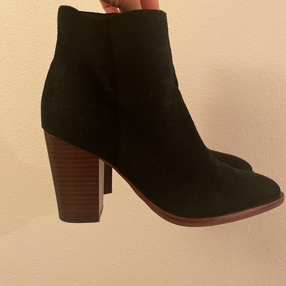 Sam Edelman Shoes - Sam Edelman black suede boots in US 8.  Good condition.